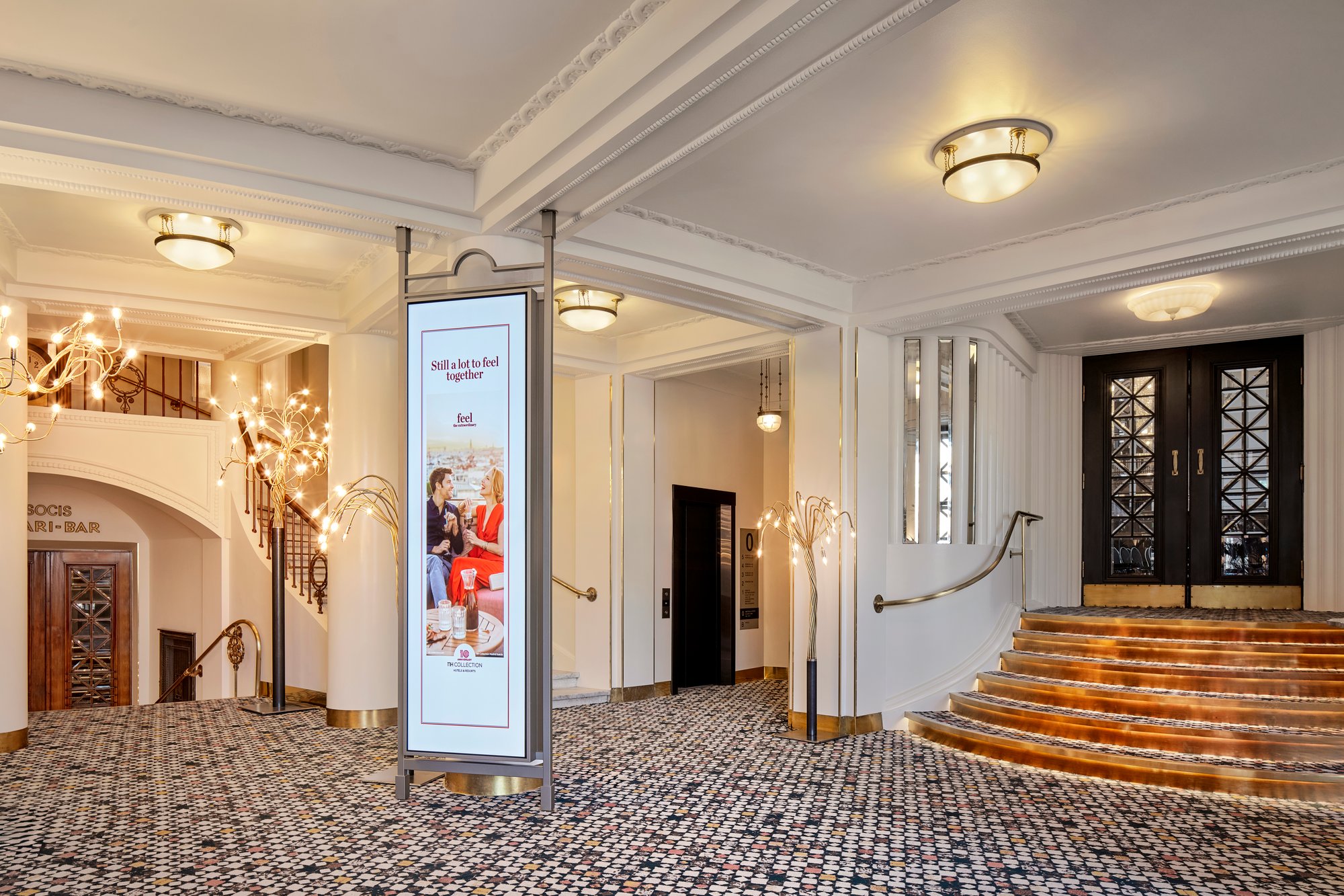 NH_Collection_Helsinki_Grand_Hansa_Meeting_Room_Foyer_staircases