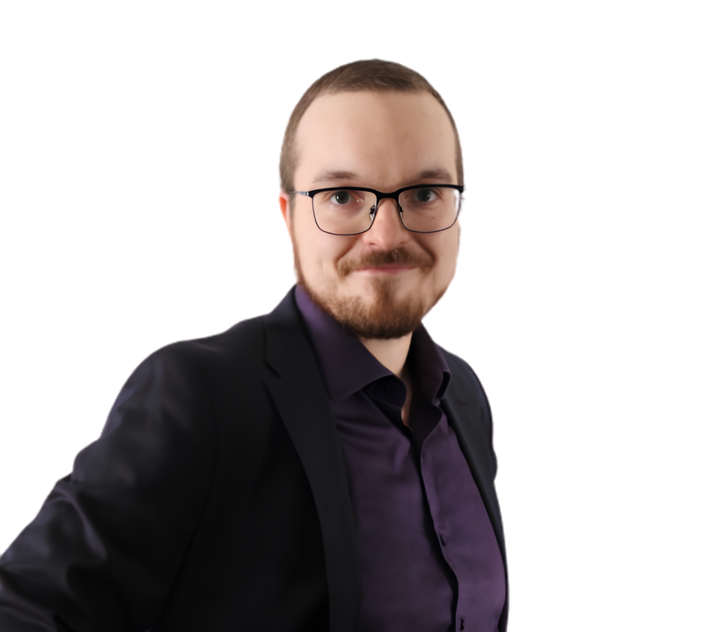 Luukas Raatikainen_white background
