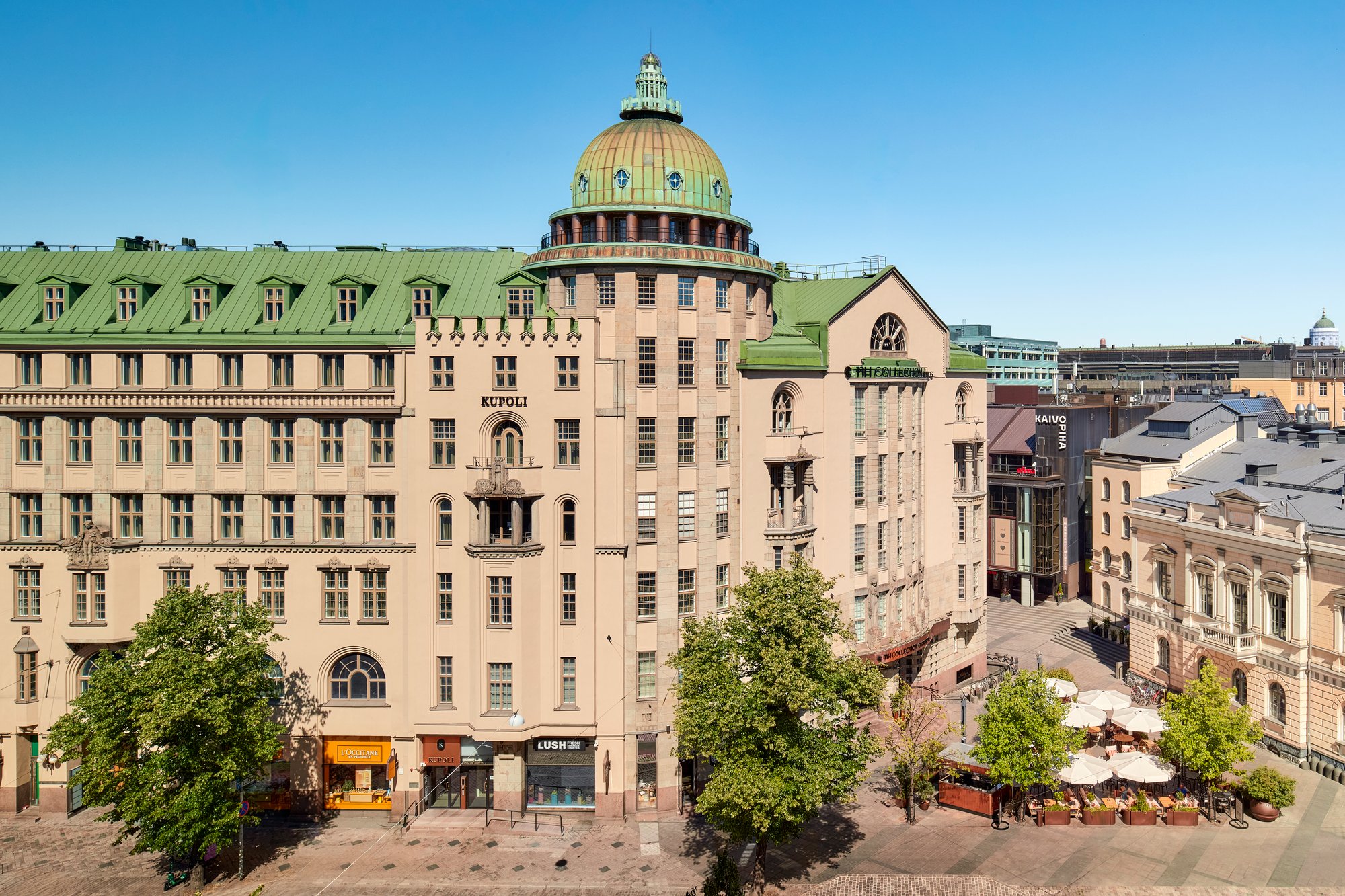 NH_Collection_Helsinki_Grand_Hansa_Facade_day_entrance_kupoli_bar_closer